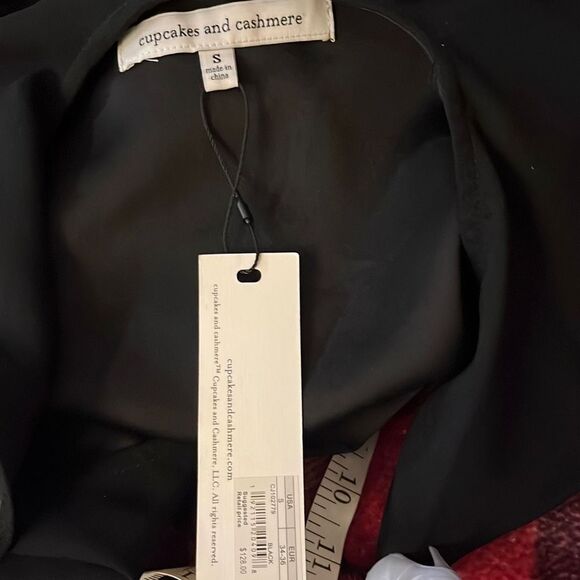 Cupcakes and Cashmere Black Ruffle Front Blazer Jacket Size S - Picture 3 of 3